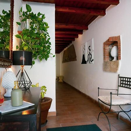 バルチェッローナ・ポッツォ・ディ・ゴット My Friend Antonia Bed & Breakfast エクステリア 写真